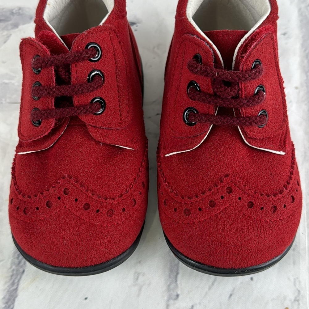Stella Suede Wing Tip Infant Shoes Faux Laces Hook & Loop Closure Rubber Soles - Picture 7 of 11